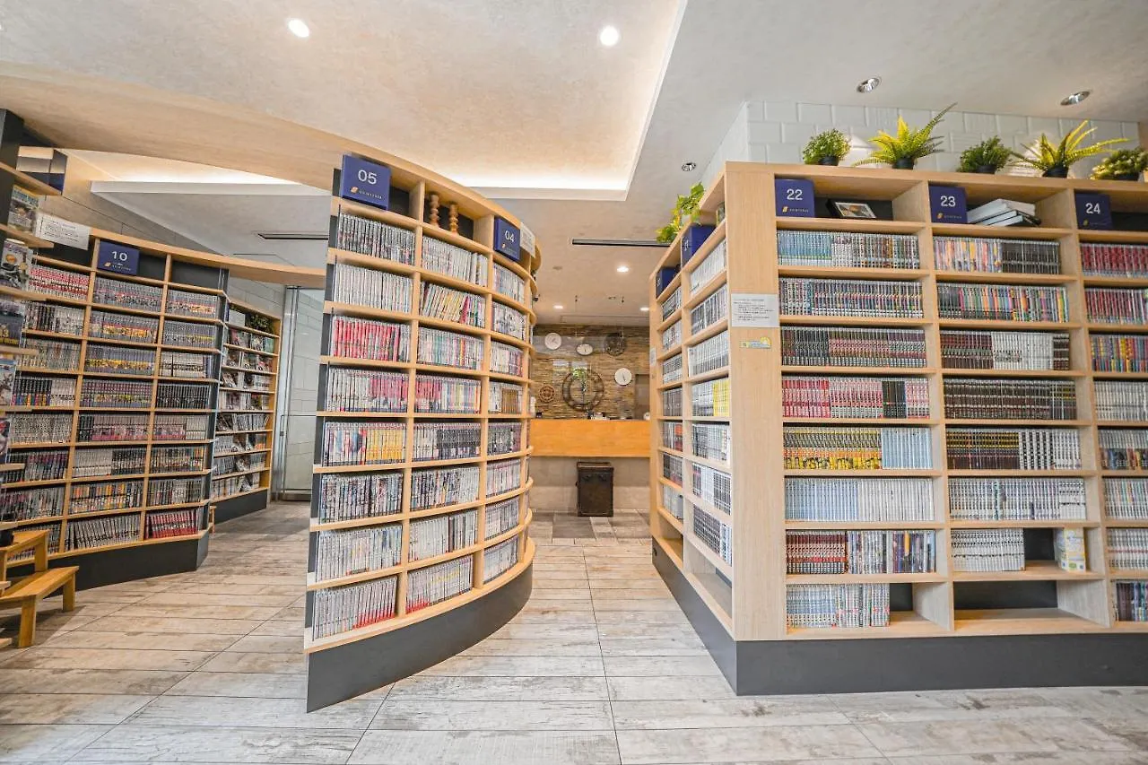 Quintessahotel Tokyohaneda Comic&Books